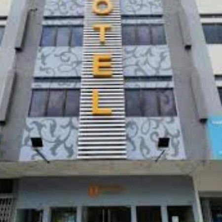 Hotel Zamburger De Melaka المظهر الخارجي الصورة