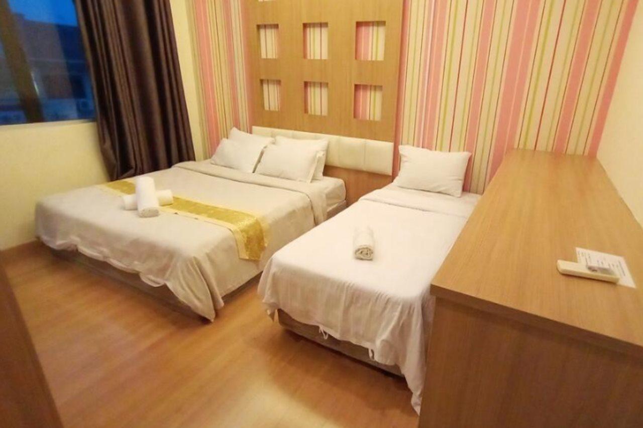 Hotel Zamburger De Melaka المظهر الخارجي الصورة