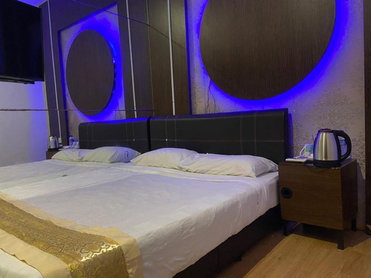 Hotel Zamburger De Melaka المظهر الخارجي الصورة