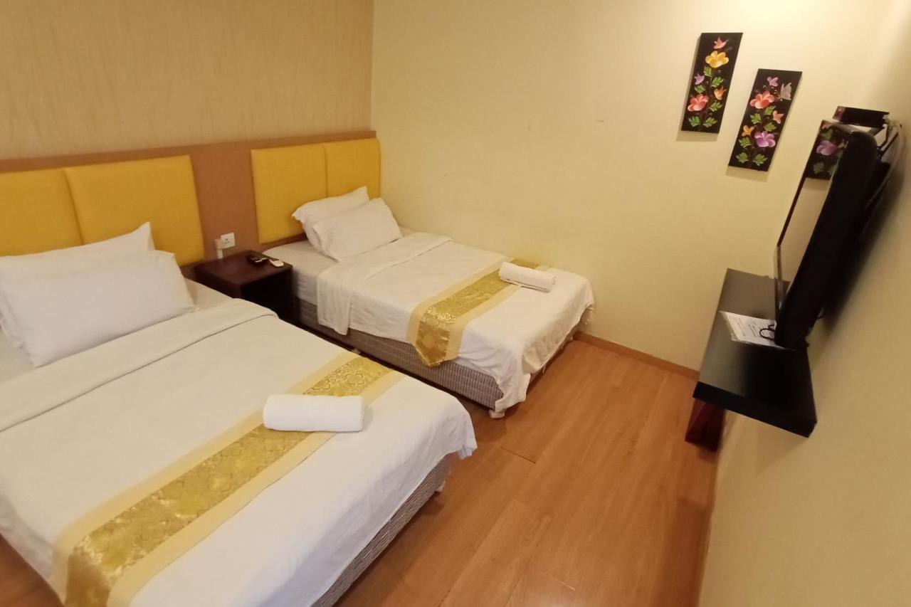 Hotel Zamburger De Melaka المظهر الخارجي الصورة